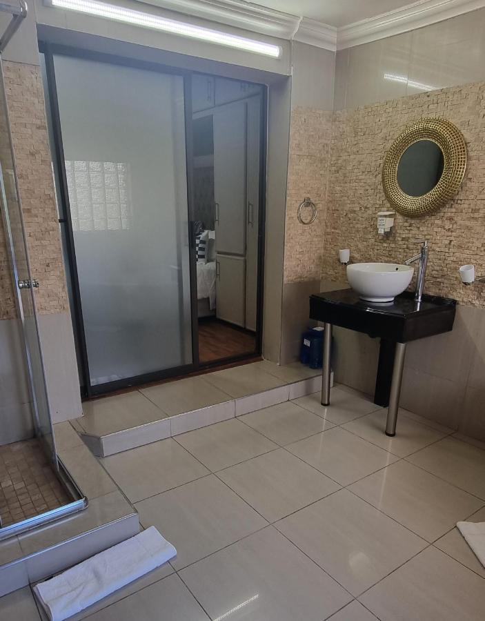 Heimat Guesthouse Велком Екстер'єр фото
